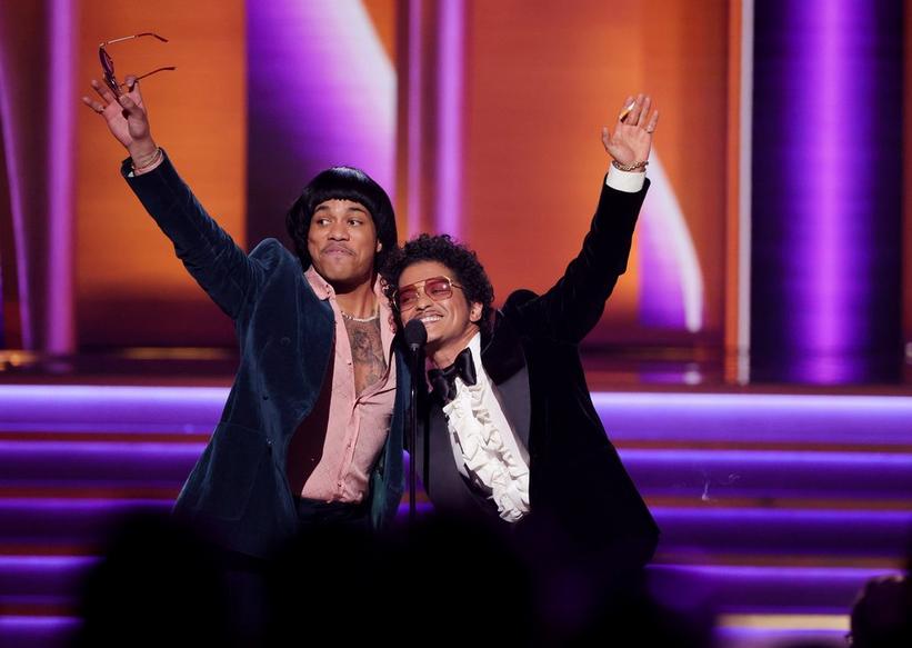 Silk Sonic Wins Record Of The Year For "Leave The Door Open" | 2022 GRAMMYs